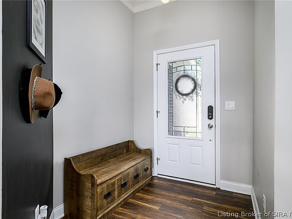 5th image of 2658 Crescent Hill Drive NE