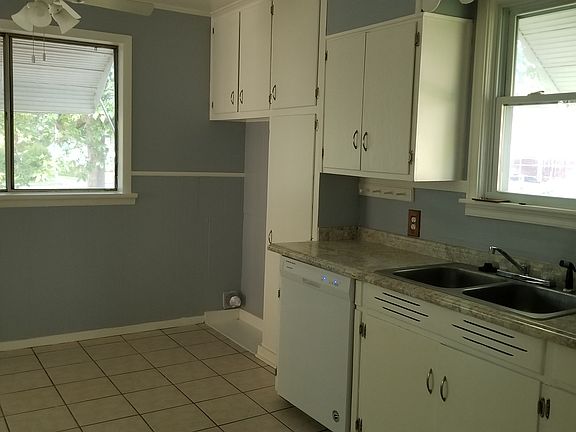 kitchen with dryer hookup