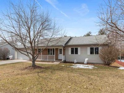 2000 Lynncrest Dr, Coralville, IA, 52241