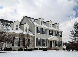111 Fairfax Ct, Granville, OH 43023