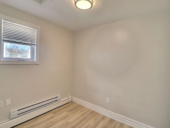 4th image of 59 Spring Park Rd #59