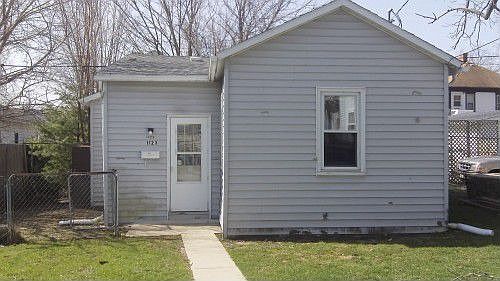 2nd image of 1123 68th St