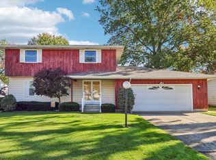 4419 Edgewood Dr, Lorain, OH 44053