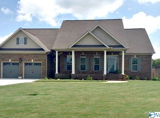 17024 Leatherwood Dr, Athens, AL 35611