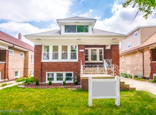 1915 Cuyler Ave, Berwyn, IL 60402
