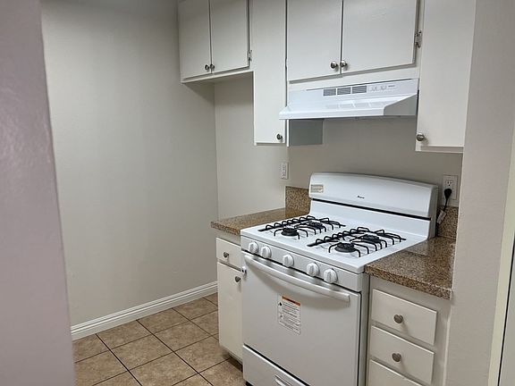 3rd image of 15240 Nordhoff St #35605