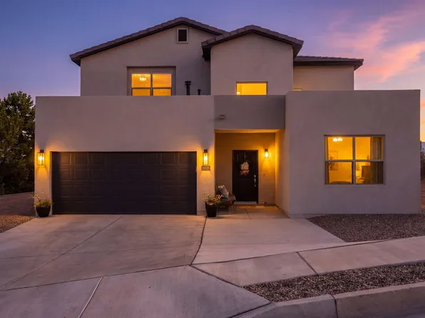 10516 Olympic St NW, Albuquerque, NM 87114