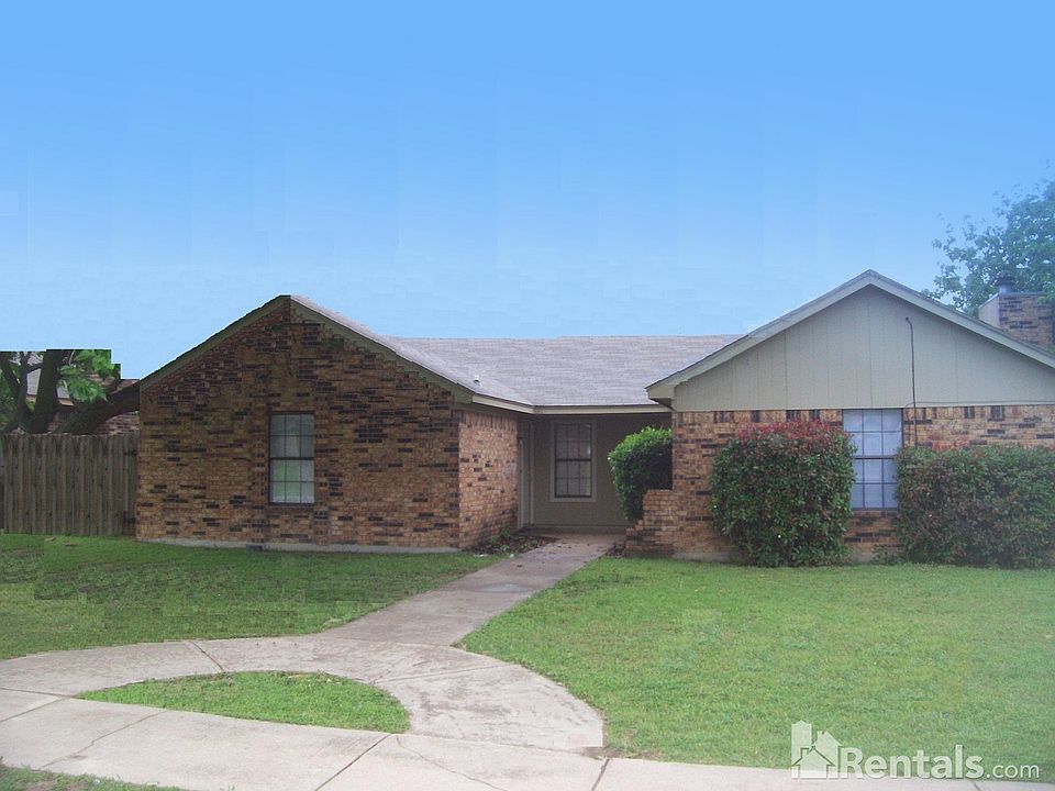 1st image of 1436 Brook Meadow Cir