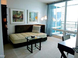 375 E Ohio St, Chicago, IL 60611
