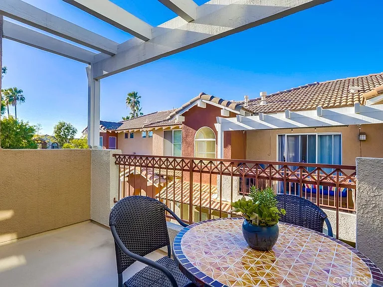 54 Santa Barbara Ct — Photo 19