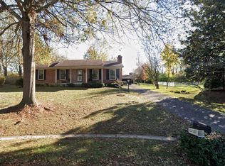 2432 Merriwood Dr, Jeffersontown, KY 40299