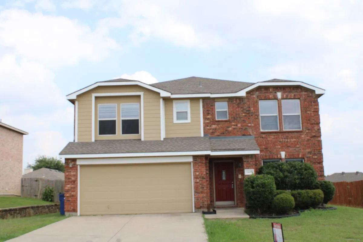 4 bed, 3.0 bath, 3064 sqft, $2,650 — Photo 1