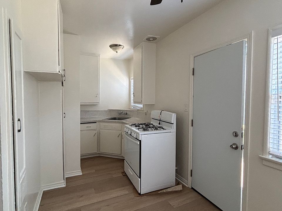 1st image of 611 N Olive St APT 7