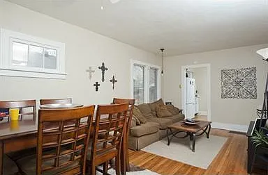 1815 S Franklin St — Photo 5