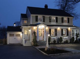 49 Fairview Ave, Reading, MA 01867