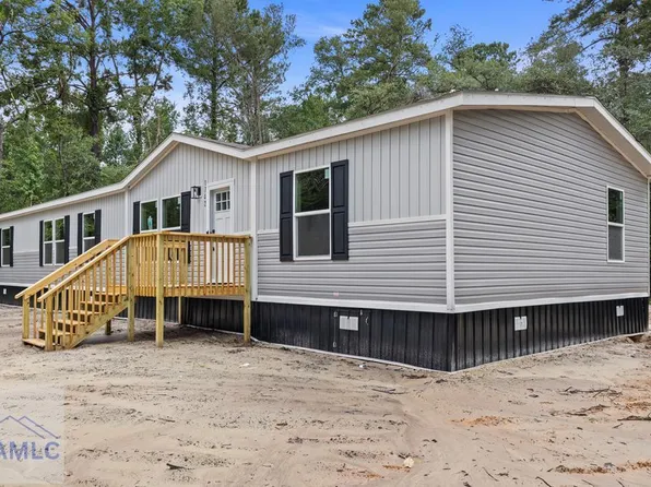 1742 Freedman Grove Rd, Fleming, GA 31309