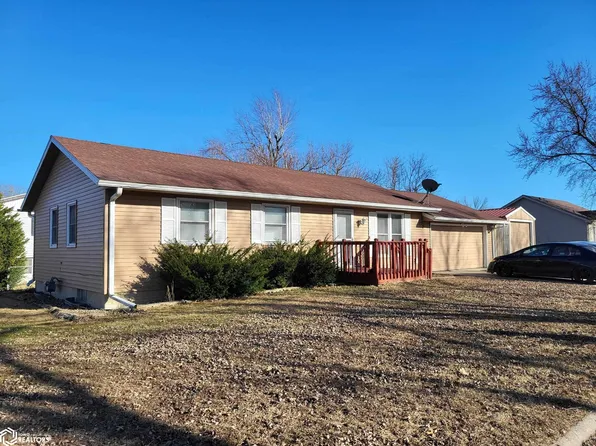 2304 Maple Blvd, Marshalltown, IA 50158