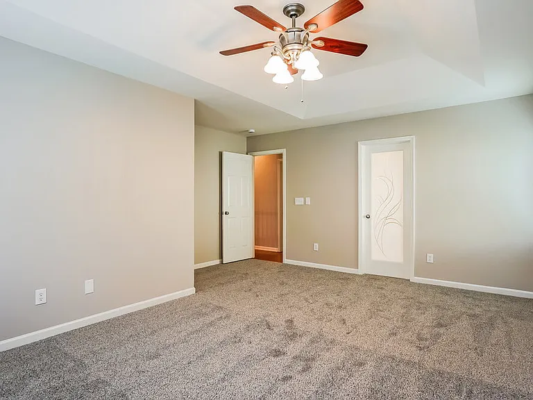 2421 Barton Oaks Dr — Photo 11