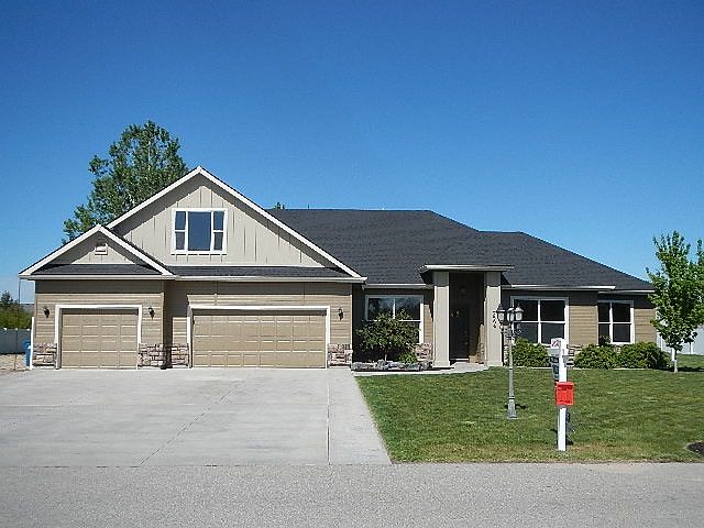1st image of 3906 E Man O War Dr