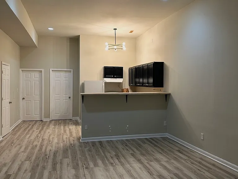 1410 Madison Ave #2 — Photo 2