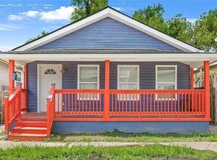 2417 S Derbigny St, New Orleans, LA 70125
