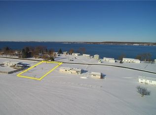 33846 Carlton Dr, Cape Vincent, NY 13618