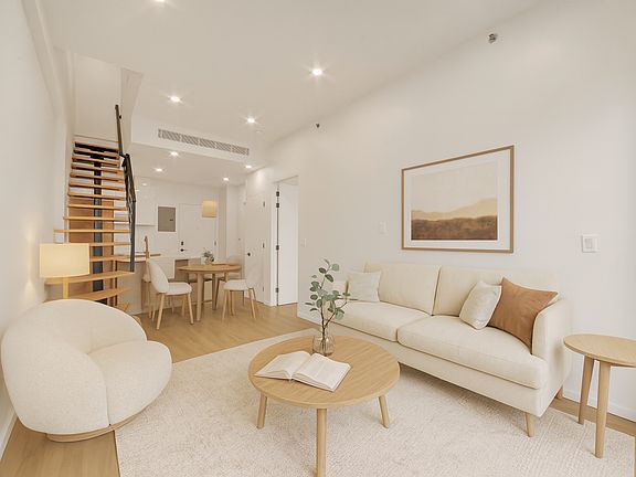 3rd image of 81-07 Kew Gardens Rd #8F