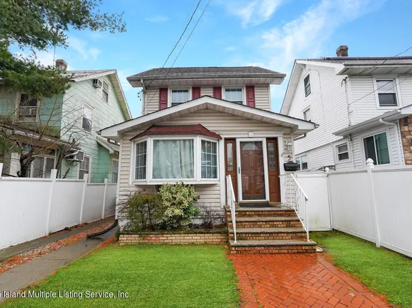 5 Taylor Ct, Staten Island, NY 10310