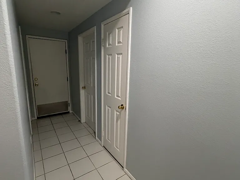 4647 W Avenue J13 — Photo 10