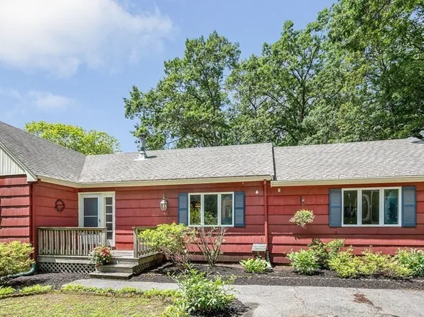 5 Willard Rd, North Reading, MA 01864