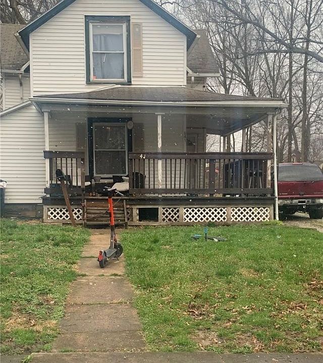 2nd image of 641 Allyn St