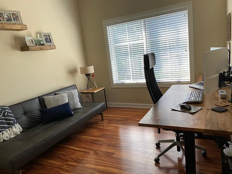 1903 Kenilworth Ave #305 — Photo 12