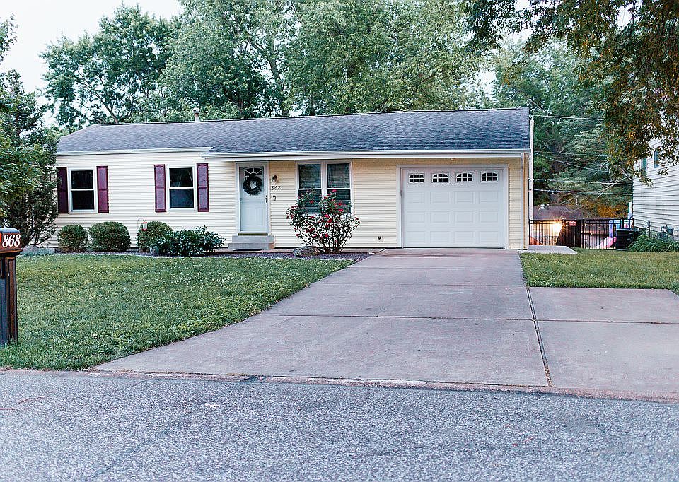 1st image of 868 Alan Dr