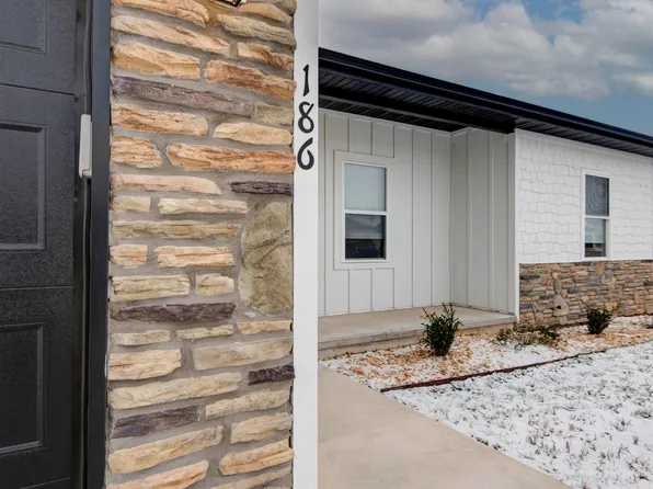 186 W Oak Lawn Street, Rogersville, MO 65742
