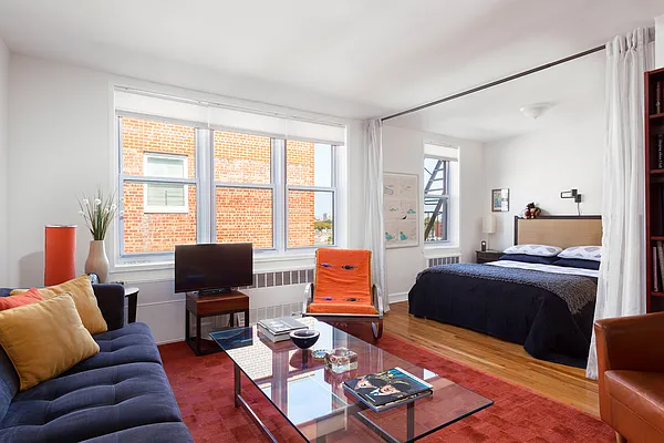 Sold by Abacus Properties | media 3