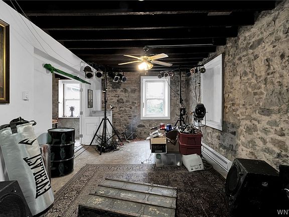 5th image of 6663 Dysinger Rd