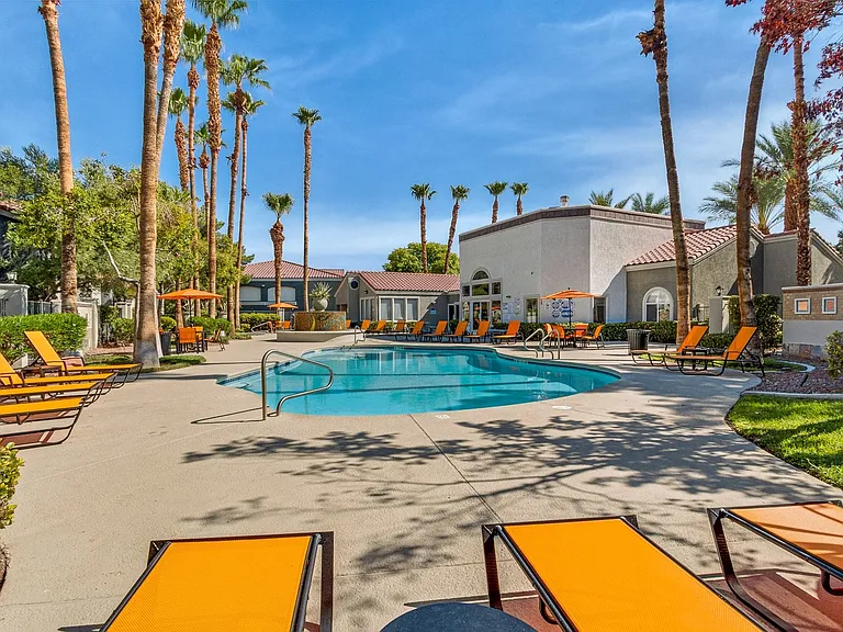 Rancho Serene — Photo 22