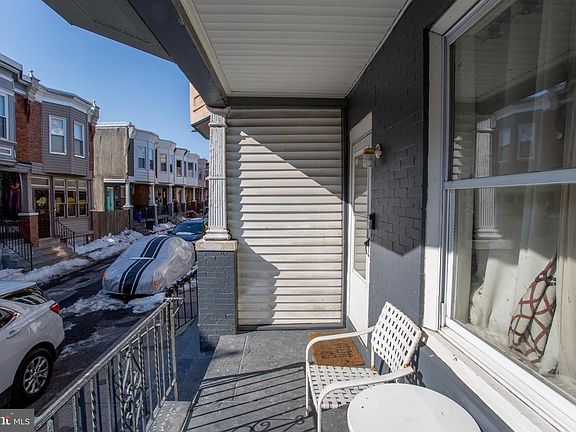 5th image of 1253 S Saint Bernard St