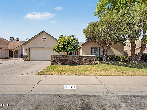 2nd image of 684 E ESTRELLA Drive