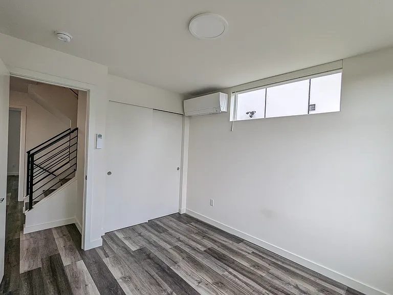 33 W Etruria St — Photo 45