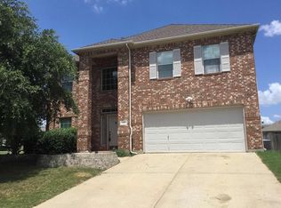 716 Bowie Ln, Mansfield, TX 76063