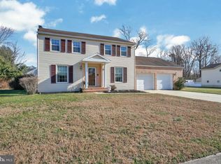 1 Laurel Woods Dr, Berlin, NJ 08009