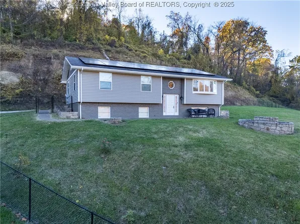 1817 Davis Cir, Charleston, WV 25387