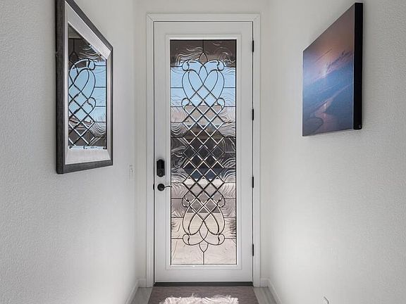 5th image of 5623 Los Reyes Ln