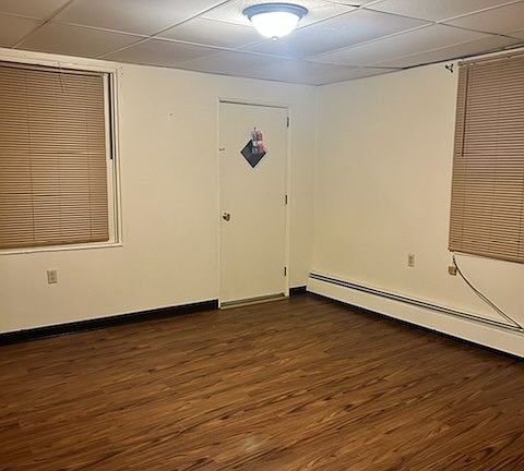 2nd image of 100-106 E Bennett St #2