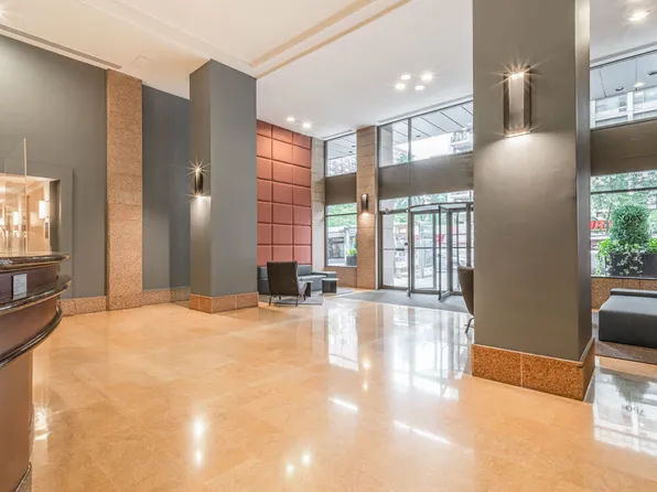 750 Columbus Avenue image 12 of 61