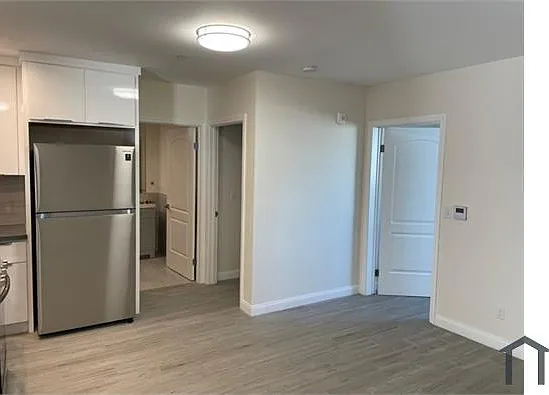 2 bed, 750 sqft, $2,495 — Photo 3