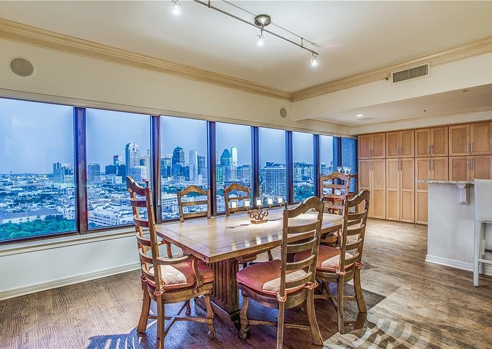 1st image of 3030 McKinney Ave APT 2201