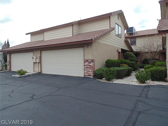 2nd image of 3251 Dawnflower St #2