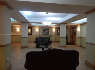 9805 NW 52nd St APT 204, Doral, FL 33178